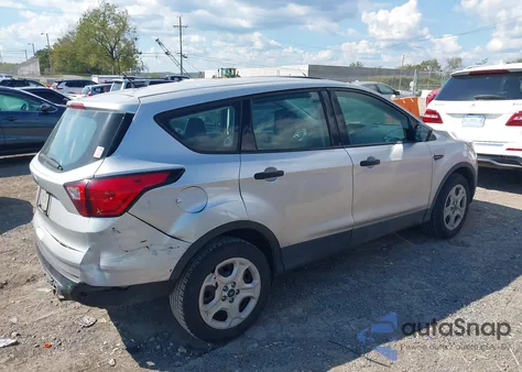 2019 Ford Escape S z USA, uszkodzony, nr VIN 1FMCU0F78KUA58970